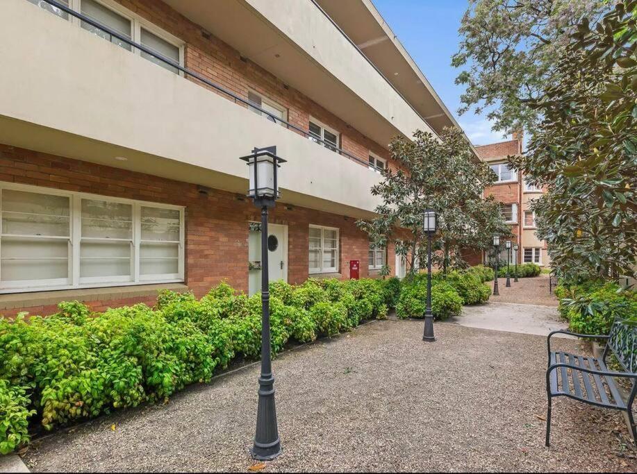East 1br - Close To The Mcg Melbourne